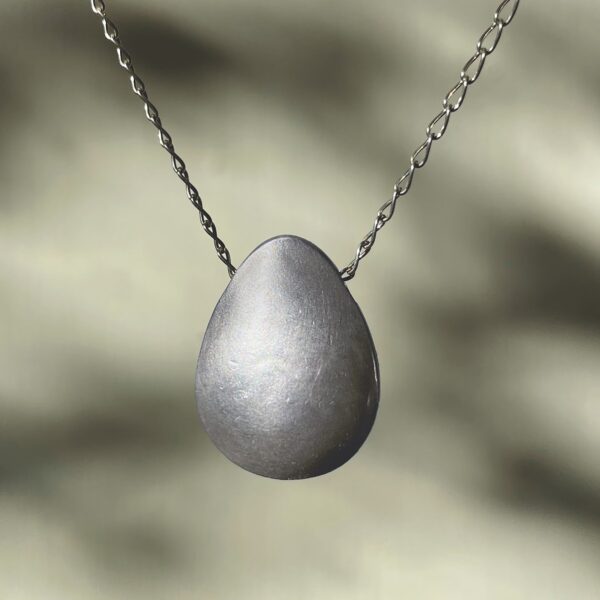 Egg Pendant | Kate Dannenberg