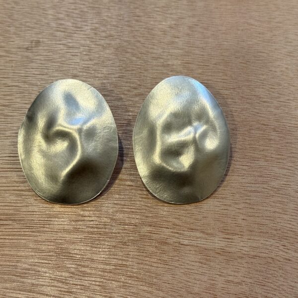 Oval Lune Earrings | Kate Dannenberg