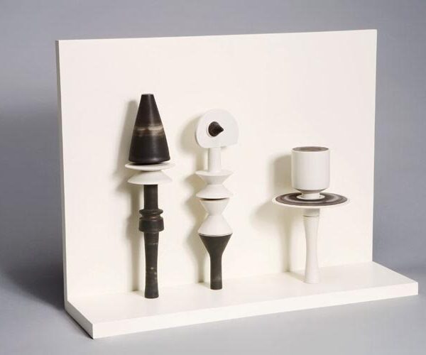 #18 Amicable Trio | Carolyn Chester