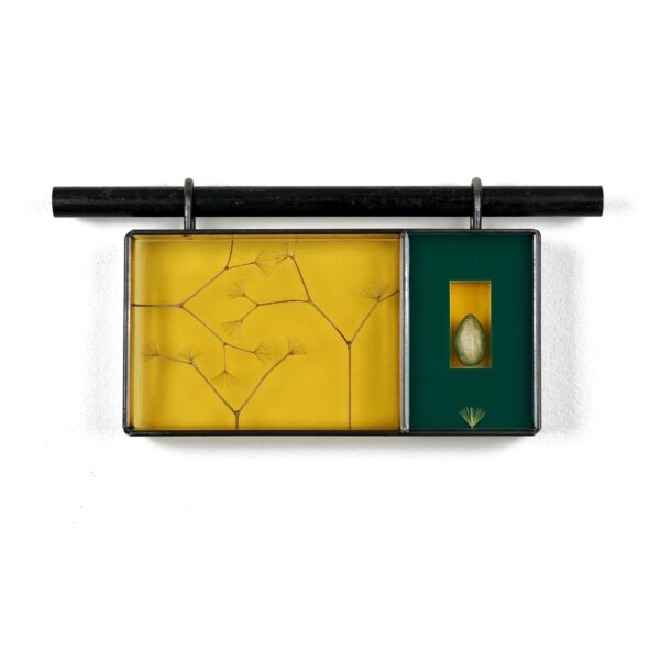 Horizontal Wall Hanging with Compartments - green/amer | Andrea Haffner
