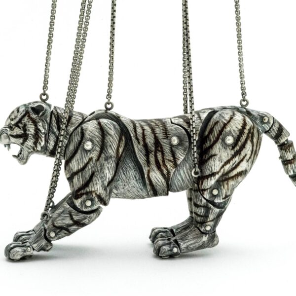 Tigeror | Yuri Tozuka