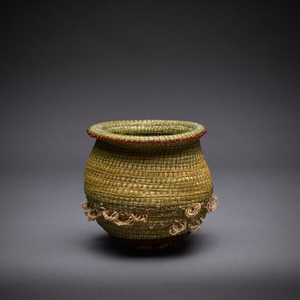 #1422 | Dressed Up Red | Debora Muhl