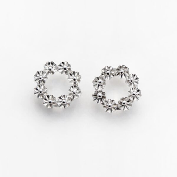 Petit Wreath Studs