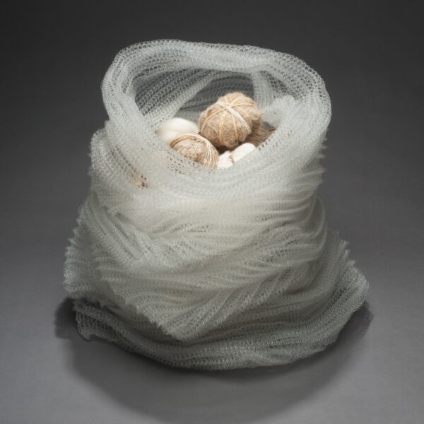 Wrinkled (basket) | Leslie Pontz