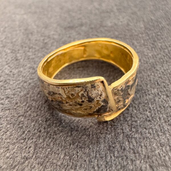 Ring 15 | Marne Ryan