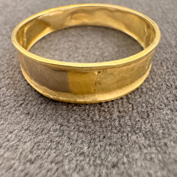 Ring 47 | Marne Ryan