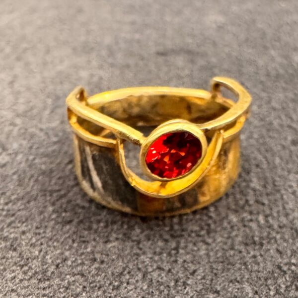 Ring 33 | Marne Ryan